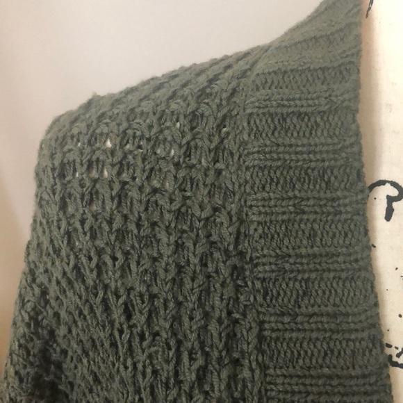 EXPRESS Sweater - Picture 3 of 8